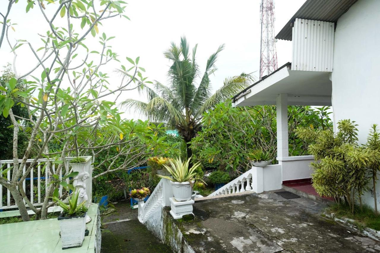 Reddoorz At Paris Ocean Hotel Parangtritis Exterior foto